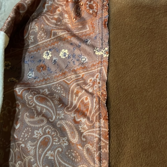 Women’s fancy plus size pull over shirt - Picture 2 of 3